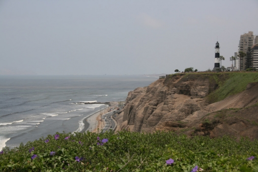 miraflores_seaside.jpg